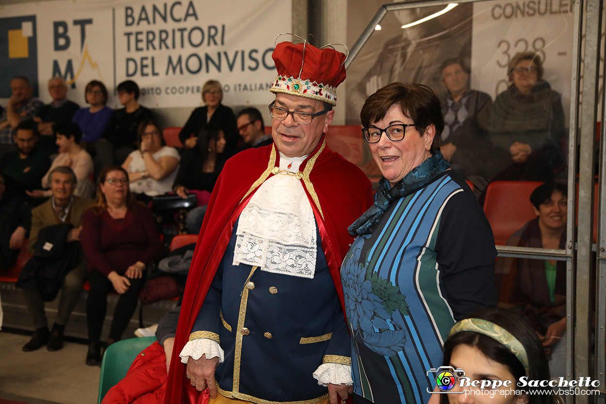 VBS_4748 - Investitura Re Peperone e Bela Povronera Carnevale di Carmagnola 2024.jpg